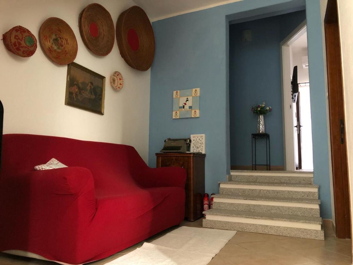 B&B Beranu Villasimius Exterior photo